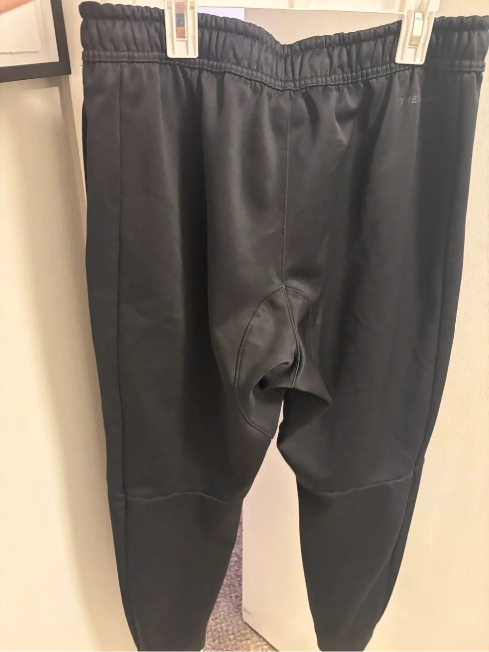 Nike Therma-Fit Black Sweatpants Joggers with White Swoosh